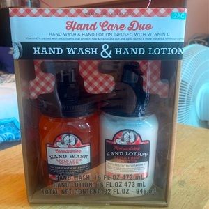 Red and because I don’t use it it’s just been sitting in the box